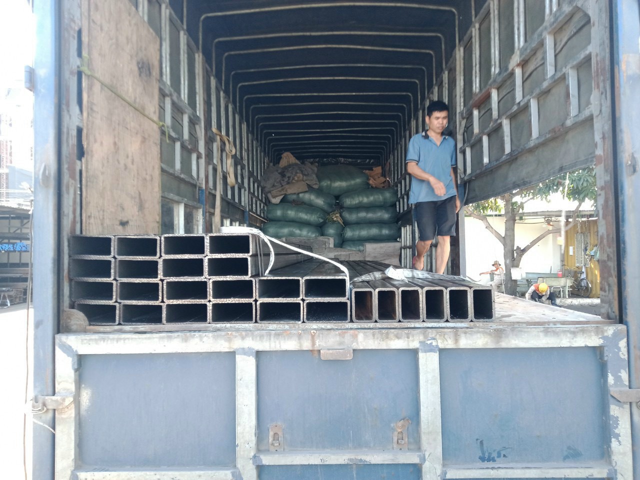 THÉP HỘP 100X200X12MM, THÉP HỘP CHỮ NHẬT 100X200X12LY